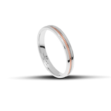 Δίχρωμες βέρες γάμου από λευκόχρυσο και ροζ χρυσό με λεπτό αυλάκι στο κέντρο και γυαλιστερό φινίρισμα, πλάτους 3.5mm.